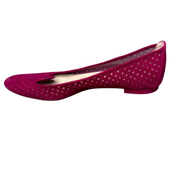 Manolo Blahnik Sharifac suede perforated loafers - Picture 4 of 9